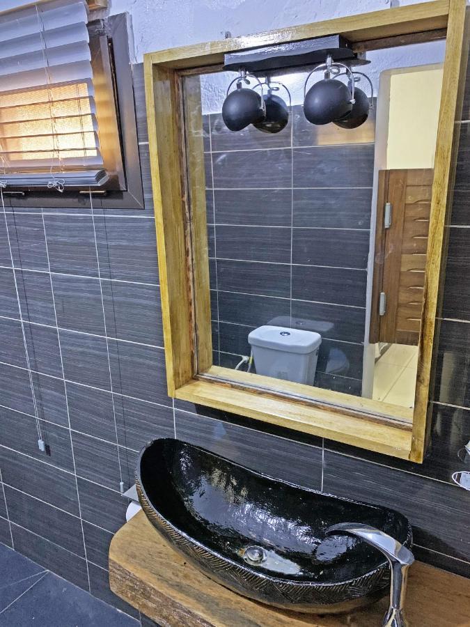 Hotel Blawa أبيدجان المظهر الخارجي الصورة